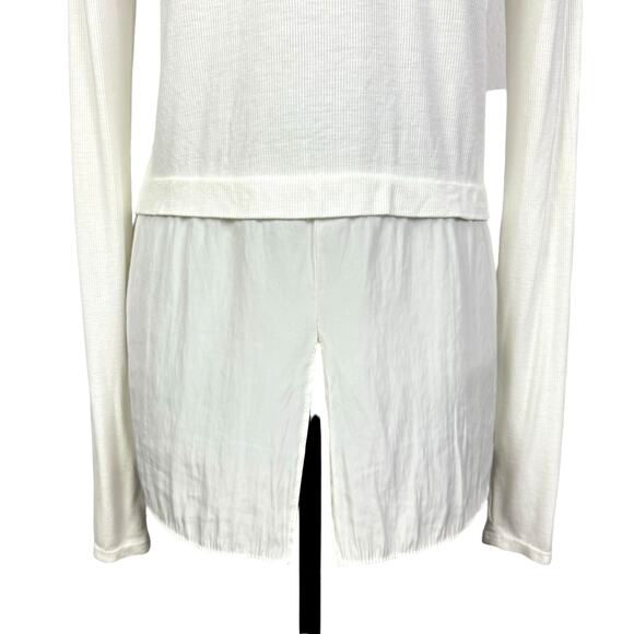 Lola & Sophie Ivory White Ribbed Turtleneck Long Sleeve Back Slit Layered Tee - Picture 5 of 9